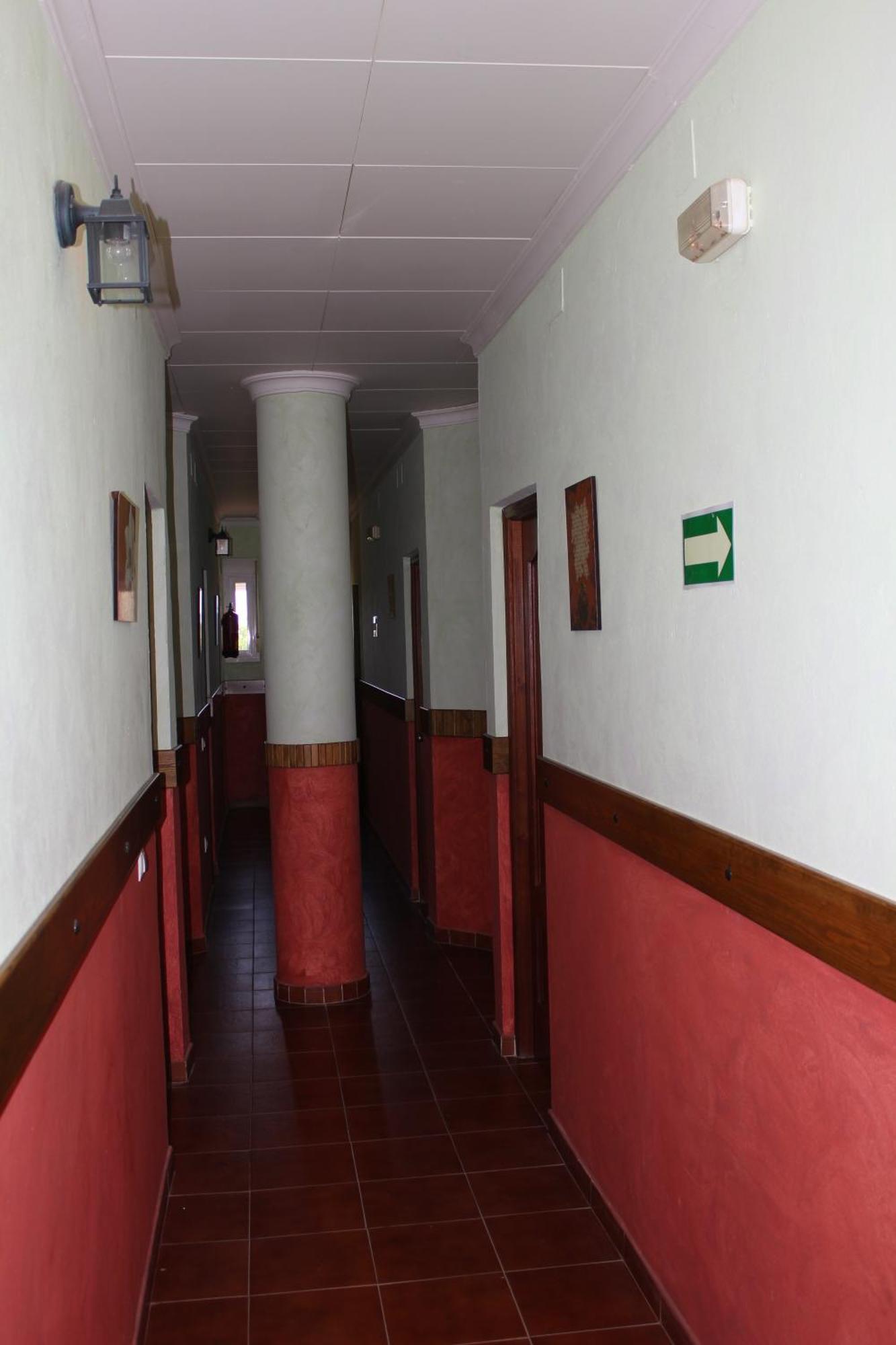 סהורה Hostal Cafeteria El Mero מראה חיצוני תמונה